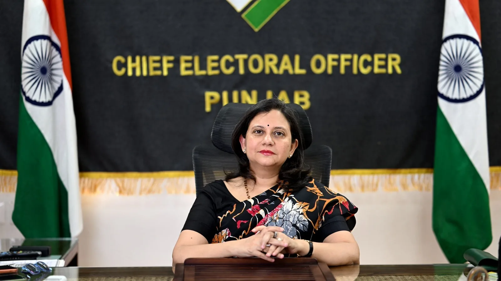 16 दिन में 1 करोड़ गणना प्रपत्र हुए डिजिटाइज, 24 जुलाई तक चलेगा वोटर लिस्ट पुनरीक्षण अभियान