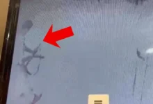 Photo of काशी विश्वनाथ मंदिर के गेट पर अचानक चली PAC जवान की कार्बाइन, CCTV में कैद हुई पूरी घटना, 3 लोग घायल
