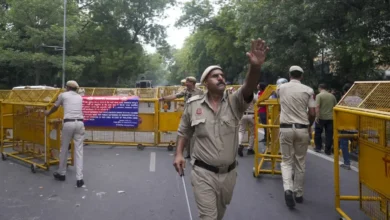 Photo of दिल्ली में कई रूट डायवर्ट, कई मेट्रो स्टेशन बंद; ट्रैफिक एडवाइजरी जारी, इन जगहों पर जाने से बचें