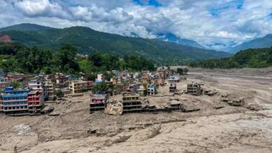 Photo of भोटेकोशी की बाढ़ में 100 चीनी नागरिक लापता, चीन-नेपाल सीमा पर सड़कें और पुल तबाह
