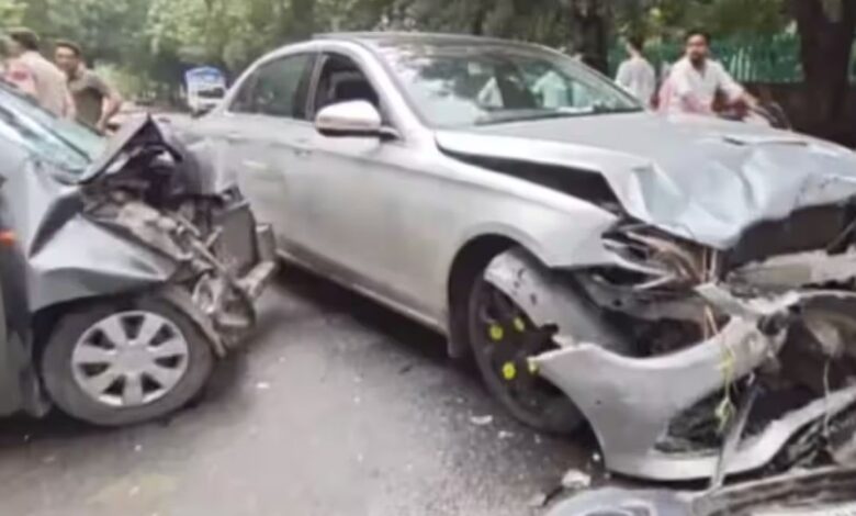 Delhi Accident