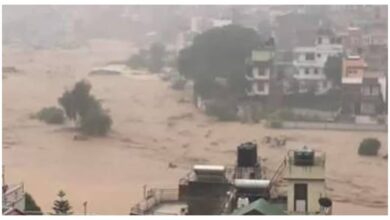 Photo of नेपाल में कुदरत का कहर, अचानक आई बाढ़ ने मचाई तबाही, 7 की मौत