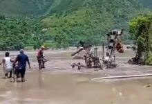Photo of नेपाल में भोटे कोशी बाढ़ से 475 लोगों की मौत, 1,545 घायल, चीन में भूकंप के बाद नए जलप्रवाह का खतरा