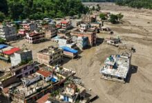 Photo of नेपाल-तिब्बत में जल प्रलय, 472 मौतें, 1500 से ज्यादा लापता, भारत के लोग भी फंसे