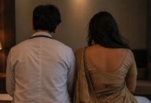 Photo of रेप केस में फंसाने की धमकी देकर डॉक्टर से 2.03 करोड़ की ठगी का आरोप, मुजफ्फरपुर दंपती पर FIR दर्ज