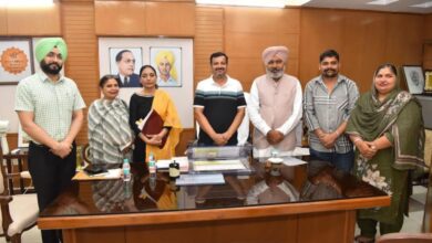 Photo of वित्त मंत्री हरपाल सिंह चीमा ने कर्मचारी यूनियनों के साथ की 3 घंटे बैठकें, विभागों को मांगों के समाधान में तेजी लाने के निर्देश