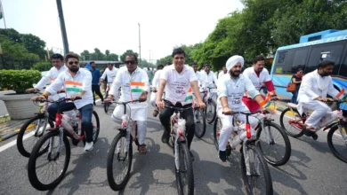 Photo of साइकिल घोटाले पर मंत्री आशीष सूद का इस्तीफा मांगने साइकिल से विधानसभा पहुंचे ‘‘AAP” नेता