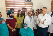 Photo of पंजाब ने तीन और सफल लिवर ट्रांसप्लांट करके एक और मील का पत्थर हासिल किया: डॉ. बलबीर सिंह