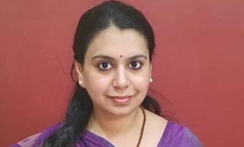 IAS Divya Mittal