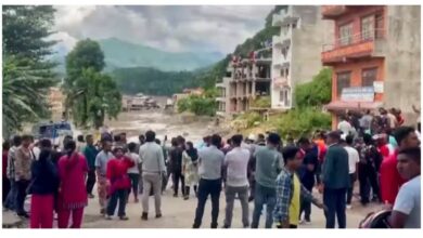 Photo of नेपाल बाढ़ में 300 से ज्यादा भारतीय लापता, कौन-कौन से राज्य प्रभावित? जानें पूरा अपडेट