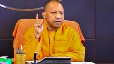 Photo of यूपी में अब ऐप से बुकिंग वाले सफर में मनमानी पर लगेगी लगाम, किराये पर भी योगी सरकार की नजर