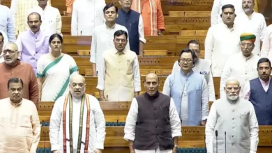 Photo of मानसून सत्र के आखिरी दिन भी नहीं टूटा गतिरोध, वंदे मातरम् के बाद लोकसभा अनिश्चितकाल के लिए स्थगित