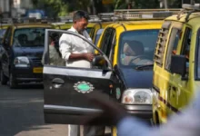 Photo of मराठी को लेकर महाराष्ट्र में फिर घमासान, RTO की कार्रवाई के विरोध में सड़कों पर उतरे ऑटो-टैक्सी चालक