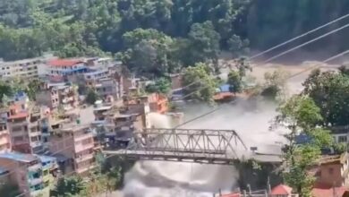 Photo of भूकंप नहीं ग्लेशियर टूटने से आई नेपाल में बाढ़, जानें तबाही की असली वजह