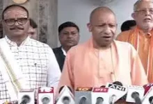 Photo of विधानसभा में सपा के हंगामे पर CM योगी का हमला, बोले- युवाओं, किसानों, महिलाओं और गरीबों के अवसर बाधित किए
