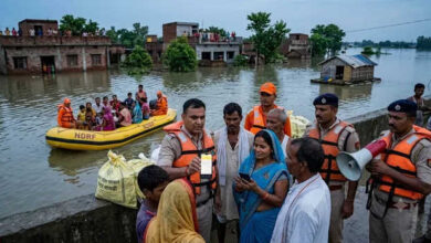 Photo of बाढ़ के बीच 591 करोड़ अलर्ट मैसेज, योगी सरकार के इस कदम से नहीं हुई जनहानि