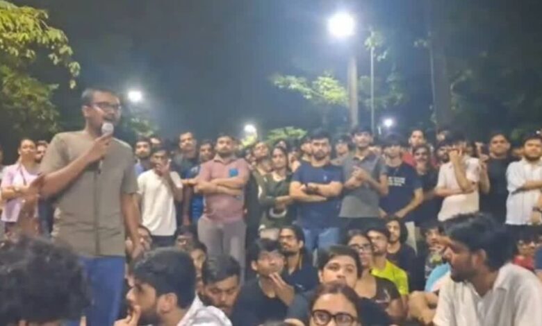 IIT Bombay Protest
