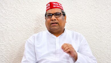 Photo of संजय निषाद का अखिलेश यादव पर हमला, बोले- हार पर चुनाव आयोग को घेरना सही नहीं, संवैधानिक संस्थाओं का सम्मान करना सीखें