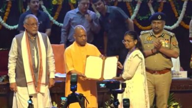 Photo of UP में 912 युवाओं को मिली सरकारी नौकरी, CM Yogi ने बांटे नियुक्ति पत्र, भर्ती प्रक्रिया पर कही ये बात