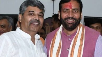 Photo of CM सैनी के मीडिया सचिव पद से प्रवीण अत्रे की छुट्टी, गंभीर शिकायतों के बाद संगठन में भेजे गए