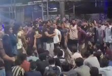 Photo of IIT बॉम्बे विवाद में बड़ा फैसला, छात्रों की 18 मांगों पर सहमति, प्रोफेसर निलंबित