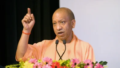 Photo of अतिवृष्टि पर योगी सरकार सतर्क, 63 जिलों में सामान्य से अधिक बारिश के बीच राहत-बचाव तेज