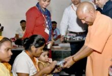 Photo of बाढ़ के बीच योगी सरकार का राहत अभियान तेज, 6.83 लाख लंच पैकेट और 1.11 लाख राहत किट बांटी गईं