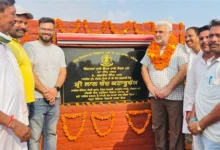 Photo of कैबिनेट मंत्री लाल चंद कटारूचक्क ने शिंगारमा पुल का किया शिलान्यास, तीन पुलों पर खर्च होंगे करीब 62 करोड़ रुपये