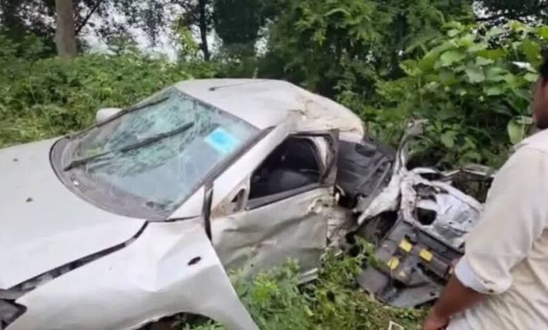 Azamgarh Road Accident