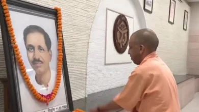 Photo of पं. दीनदयाल उपाध्याय की 110वीं जयंती पर CM योगी ने दी श्रद्धांजलि, अंत्योदय और एकात्म मानववाद को किया याद