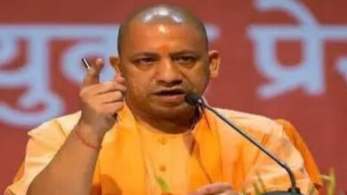 Photo of राजस्व मामलों में लापरवाही पर योगी सरकार सख्त, 5 तहसीलदार निलंबित, 13 अधिकारियों को नोटिस
