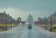 Photo of दिल्ली-NCR में बारिश से लौटी ठंड, क्या जहरीली हवा से भी मिलेगी राहत?