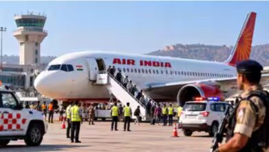 Photo of फ्रैंकफर्ट से दिल्ली जा रही Air India फ्लाइट डायवर्ट, अहमदाबाद ATC को मिला हाईजैक अलर्ट, जयपुर में इमरजेंसी लैंडिंग
