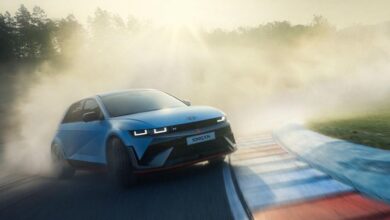 Photo of पेट्रोल कारों को टक्कर देती हैं ये 5 Electric Cars, ड्रिफ्टिंग में भी हैं दमदार