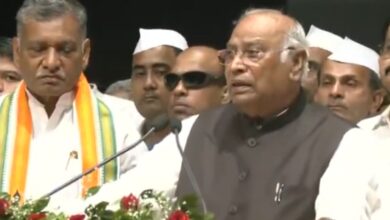 Photo of PM मोदी पर टिप्पणी से भड़की BJP, खड़गे से माफी की मांग- पटना में कहा ‘मोदी का बाप भी जाएगा’