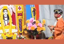 Photo of विजयादशमी पर CM Yogi ने की महायोगी गोरखनाथ की विशेष पूजा, लोक कल्याण की प्रार्थना की