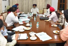 Photo of पंजाब में बिजली कर्मचारियों की मांगों पर बैठक, वेतन विसंगति से नौकरी बहाली तक मुद्दों पर चर्चा