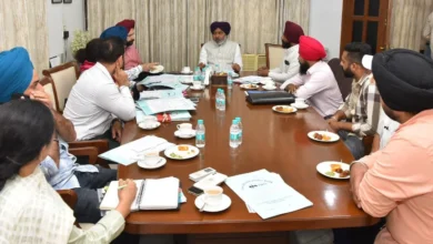 Photo of पंजाब में बिजली कर्मचारियों की मांगों पर बैठक, वेतन विसंगति से नौकरी बहाली तक मुद्दों पर चर्चा
