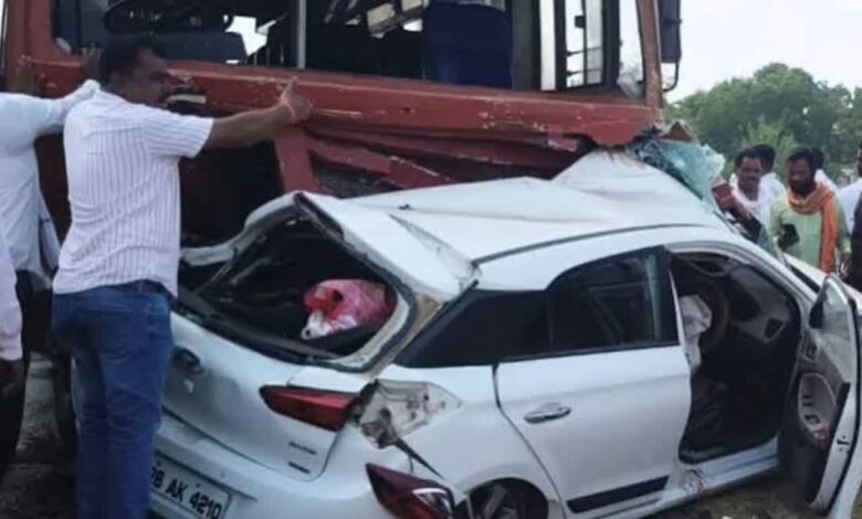Beed Road Accident