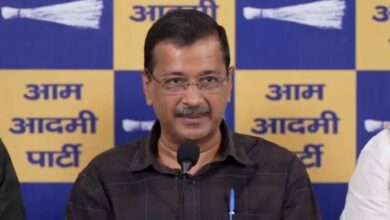 Photo of केजरीवाल का आरोप- दिल्ली प्रदर्शन में पुलिस की बर्बरता, मोदी सरकार पर आपातकाल जैसे हालात बनाने का आरोप