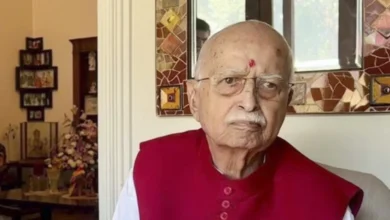 Photo of लालकृष्ण आडवाणी अपोलो अस्पताल में भर्ती, सीने में संक्रमण, हालत स्थिर